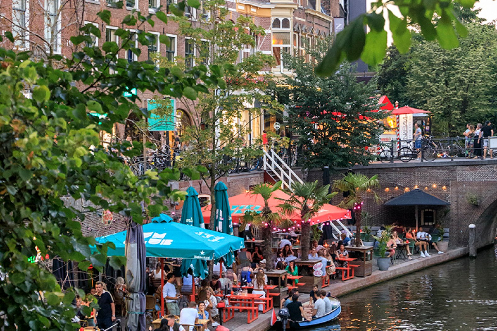 Utrecht - terrassen aan de werf